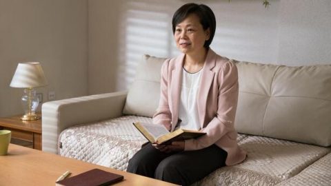 Kuishi Mbele za Mungu